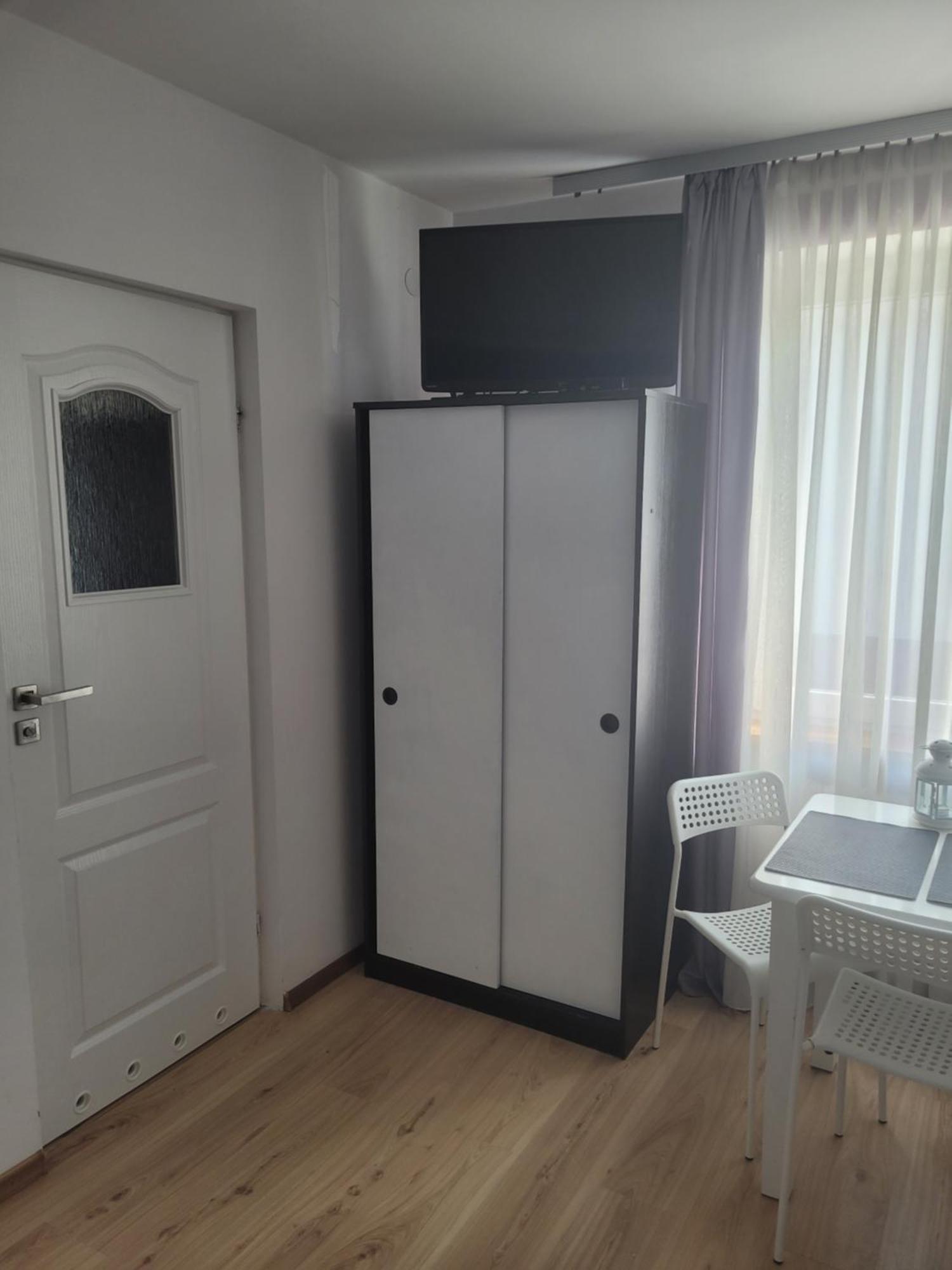 Pokoje Goscinne Galeon W Darlowku Darlowo Bagian luar foto